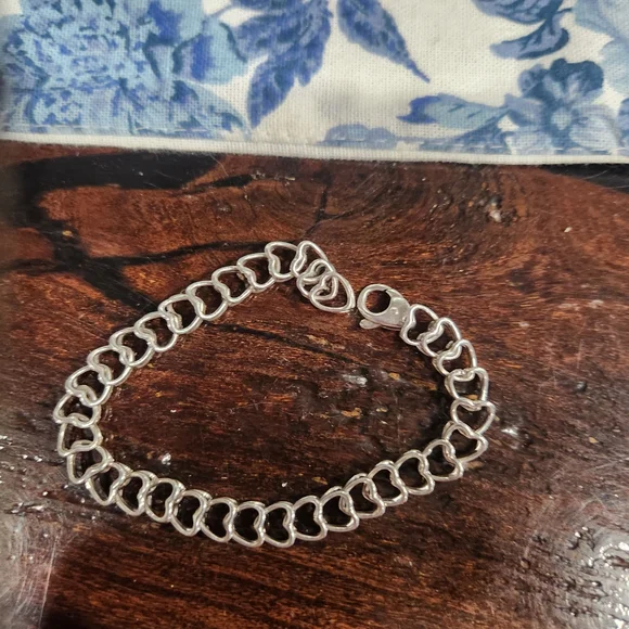 Tiffany & Co. Silver Double Hearts Braclet, 7.5 Inches Long